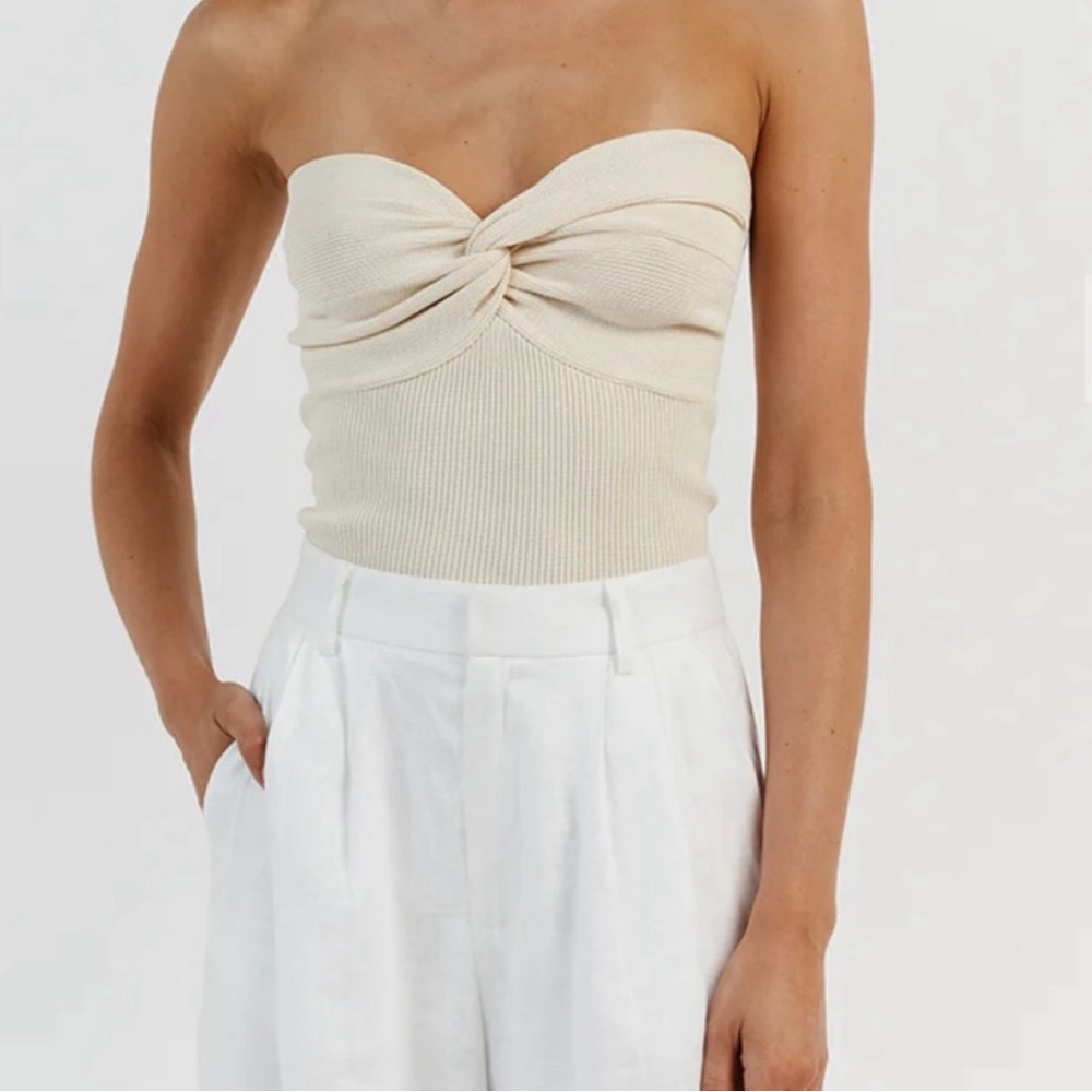 NWOT DISSH Anika Twisted Knit Top